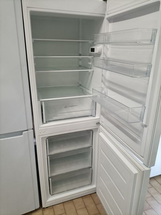 Frigoríficos e Combinados