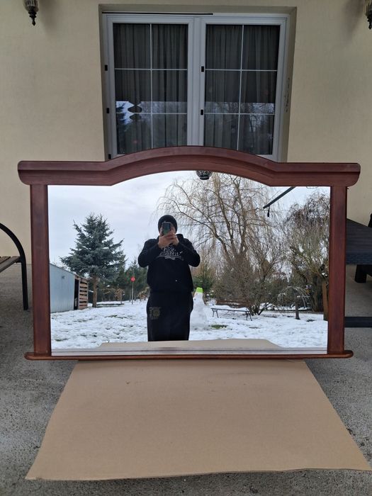 Lustro w ramie dębowej