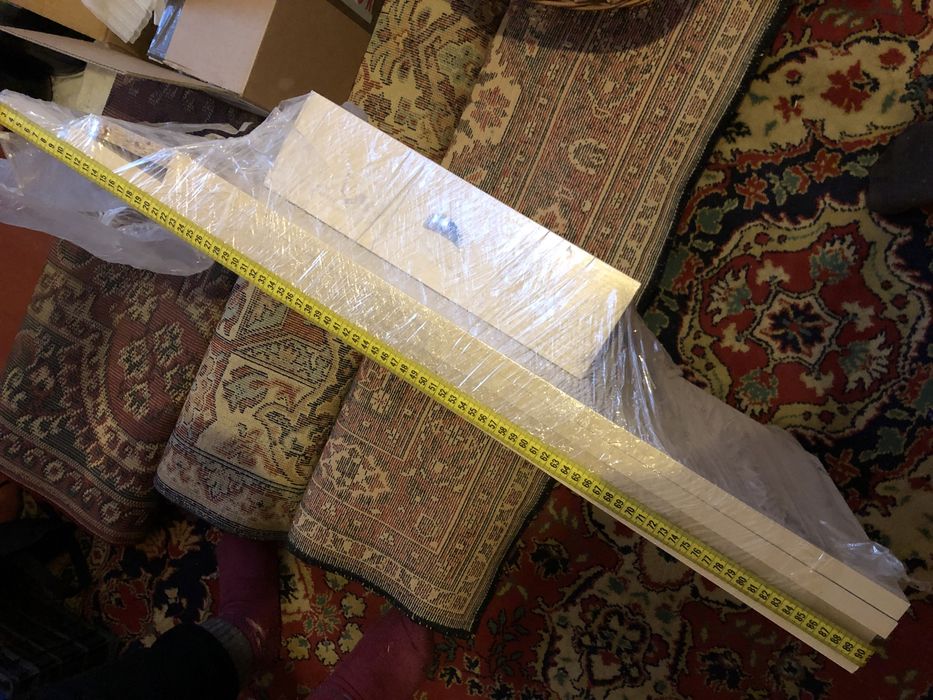 Дитячий столик, дитяча парта