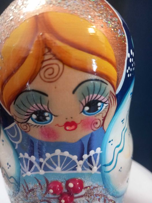 Matrioska de madeira com 5 peças