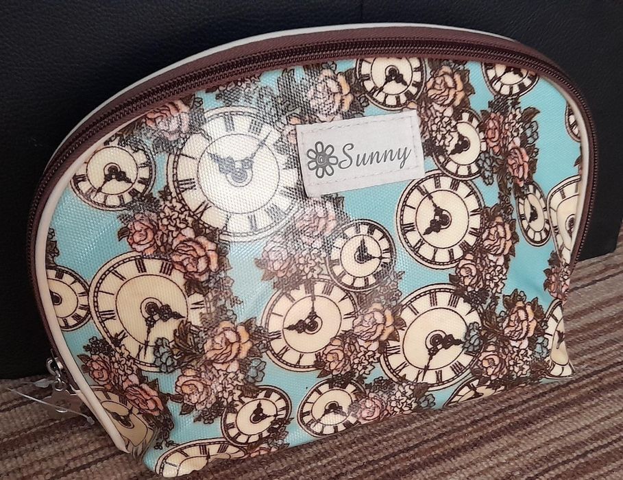 Bolsa necessaire plastificada NOVA