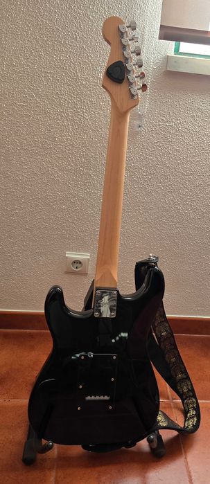 Squier Sonic Strat (Gilmour Inspired)