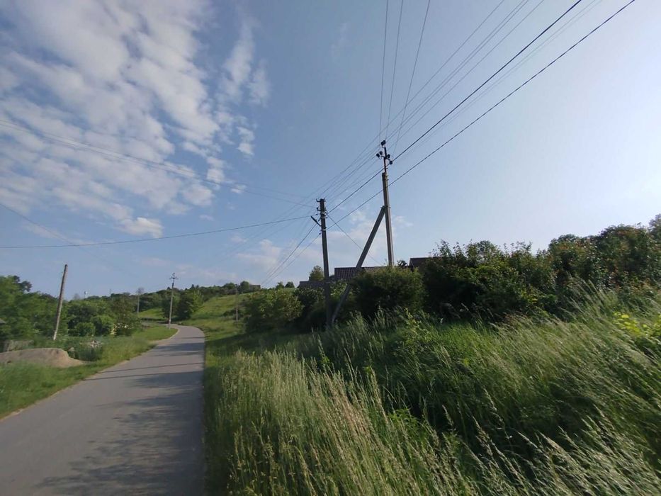 (8) Продам земельну ділянку в Бохониках 8614