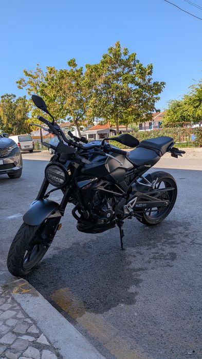 Honda CB 300 R (2023)