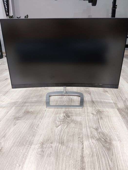 Monitor Philips.