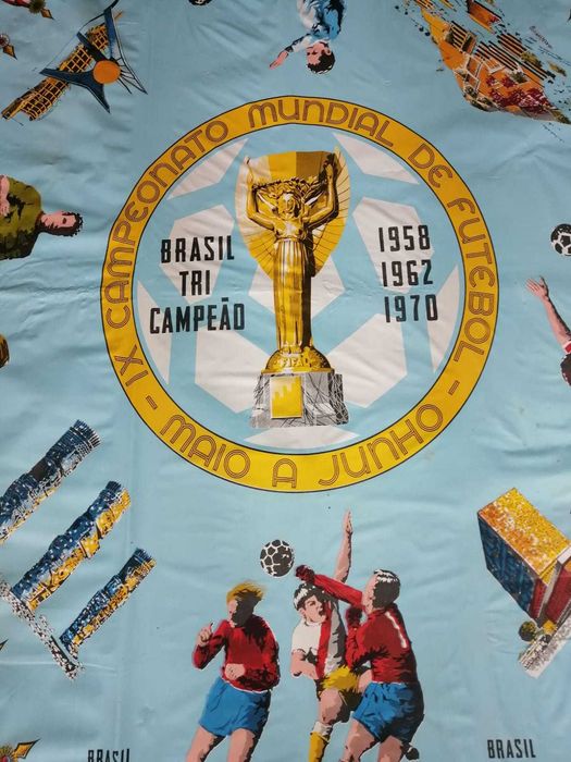 Brasil Tri Campeão - MEXICO 70- grande toalha e revistas Manchete