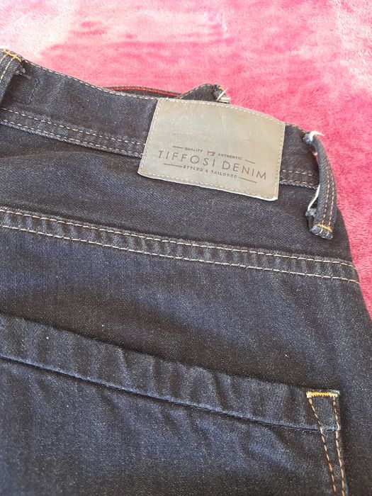 Calça Tiffosi Nova