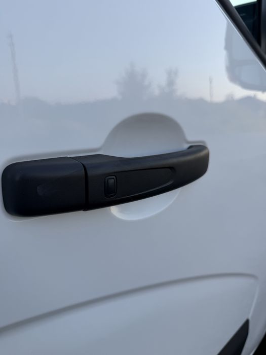 Renault Master Гідроборт