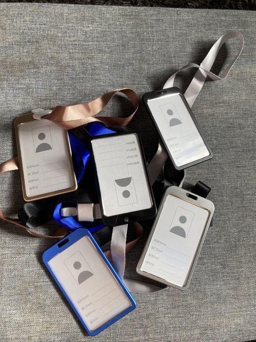 Pendurante para cartões