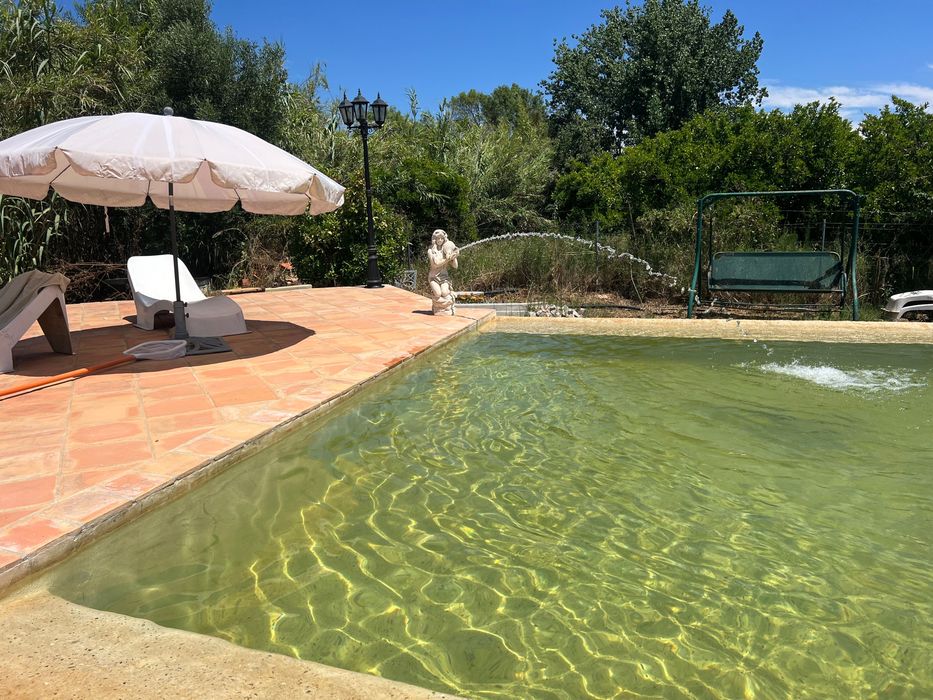 Quinta junto ao rio arado  a 3km de Silves