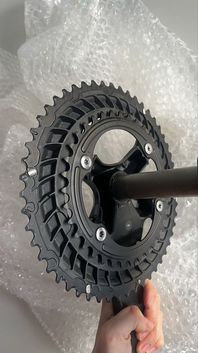 Korba Shimano 105 FC-R7100 z pomiarem mocy nowa