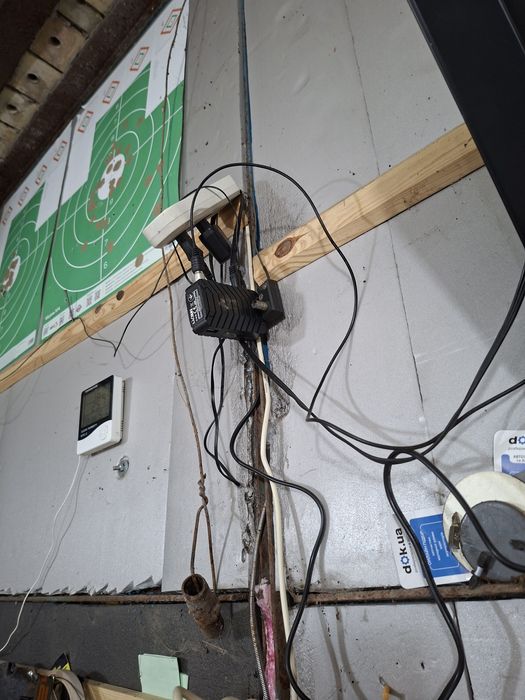 Телевизор маленький