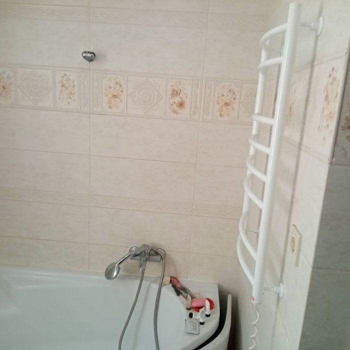 Сдается газ дом, р-н "Кузн".. Наве. Гараж. Подвал.