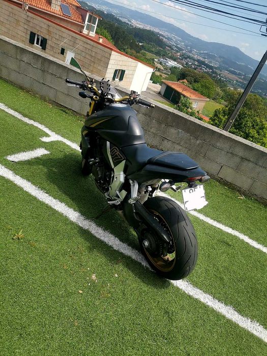Vendo CB1000r como nova