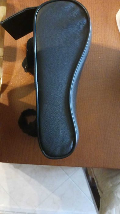 Apoio braço para carro