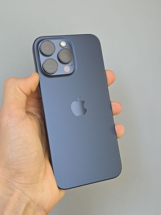 iPhone 15 Pro Max 256 GB Blue Titanium