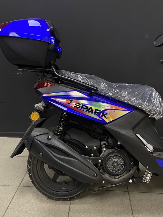 Скутер SPARK SP150S-19BN