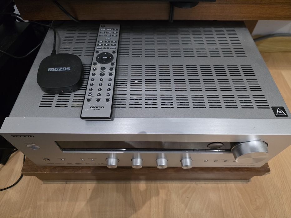 Onkyo TX-8250 amplituner sieciowy stereo Wi-fi Tidal Spotify Airplay