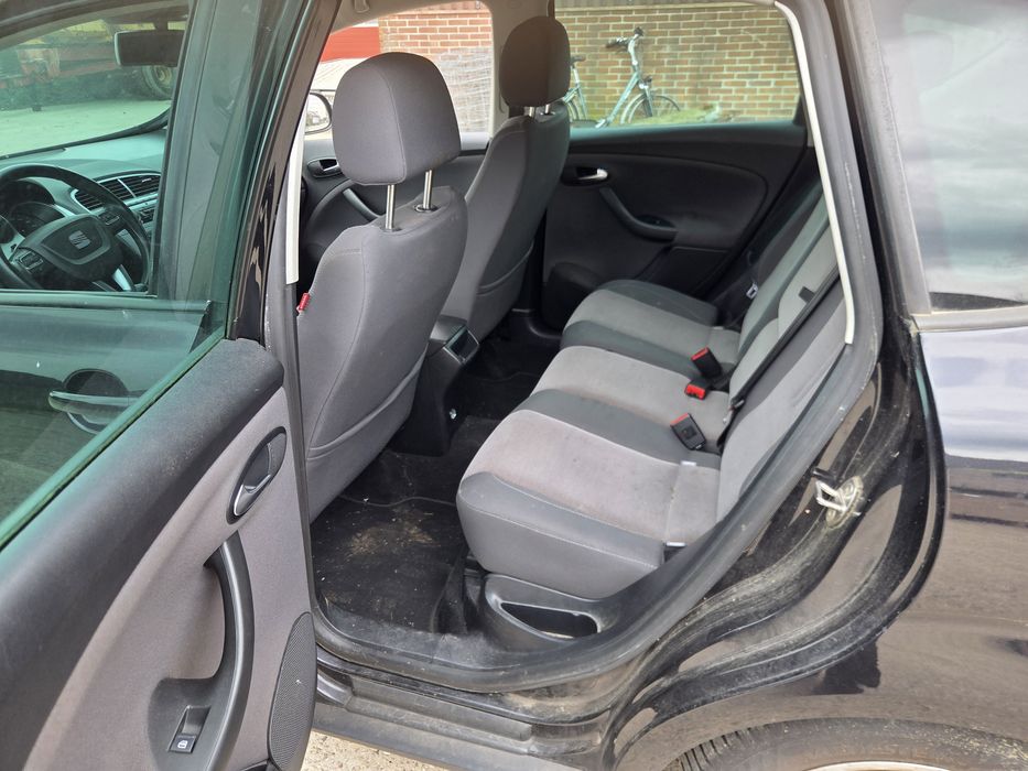 Seat.  Altea  XL
