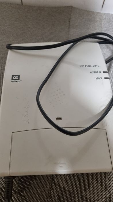 Terminal sieciowy ISDN Aethra NT1 Plua 2810
