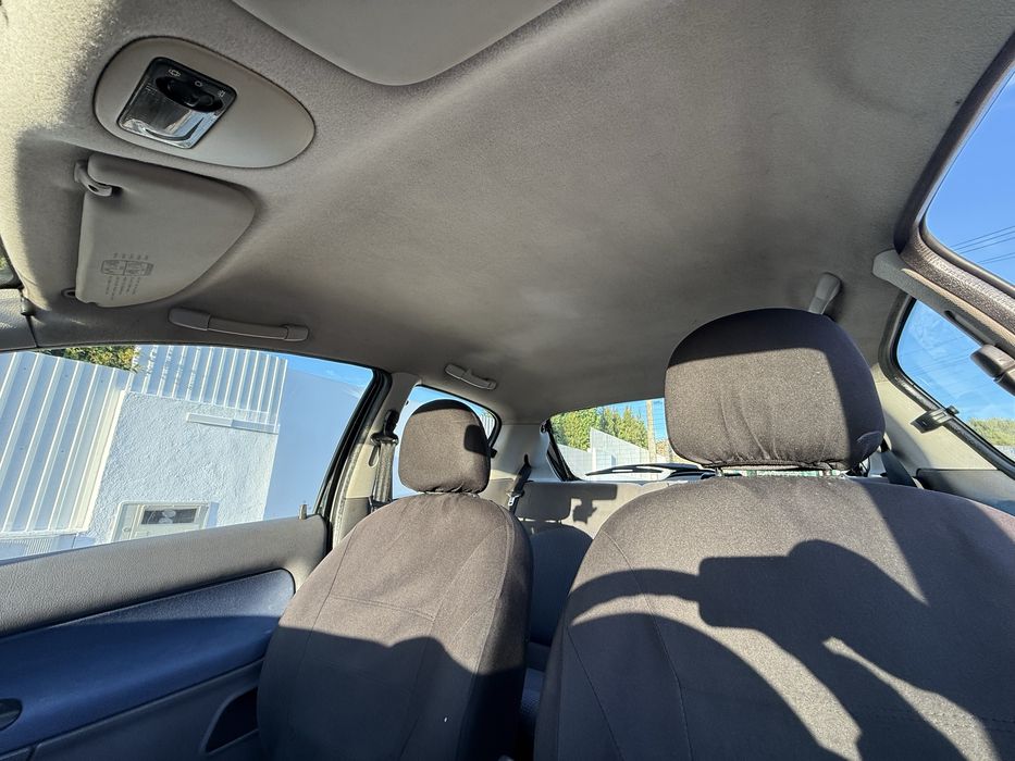 Peugeot 206 — fotografia 9