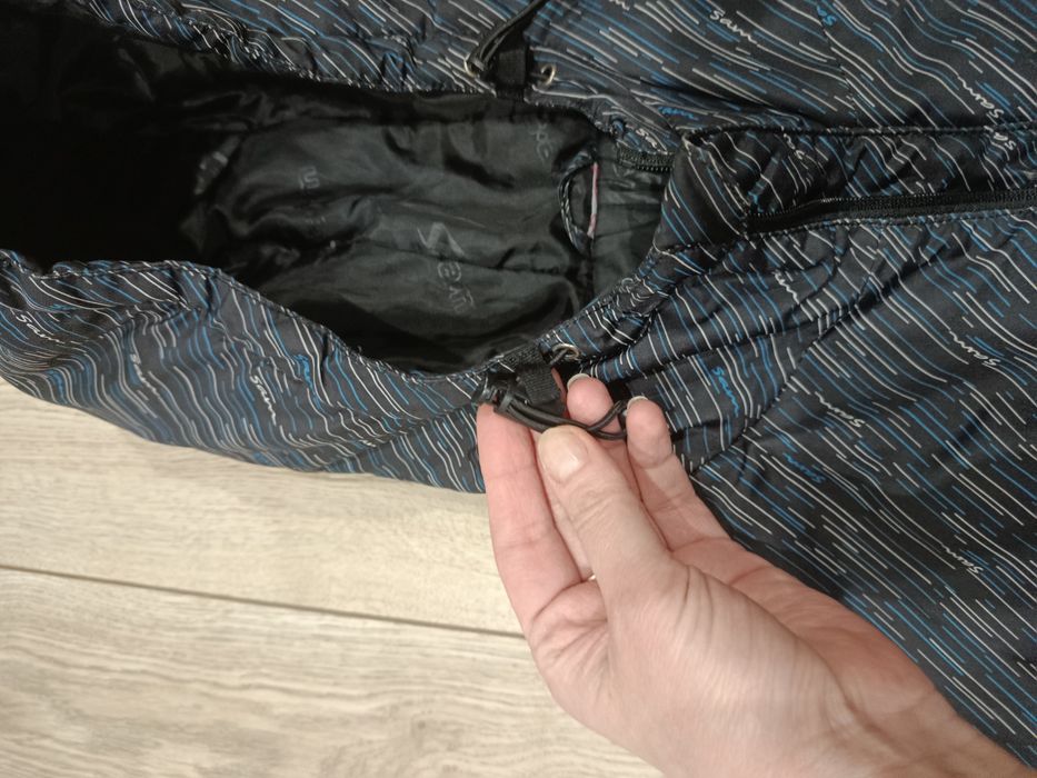 Демісезонна куртка чоловіча Sam  /М