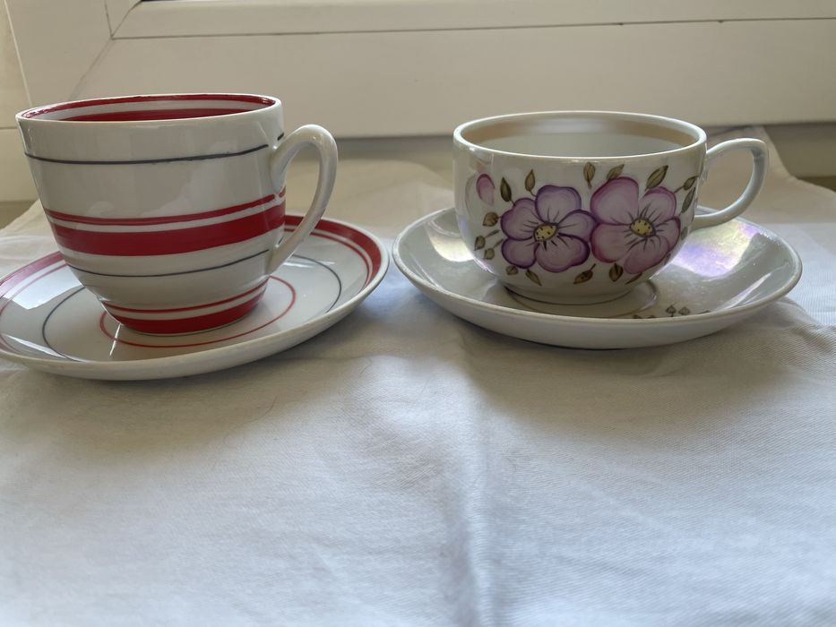 Чайні пари з ручним розписом.