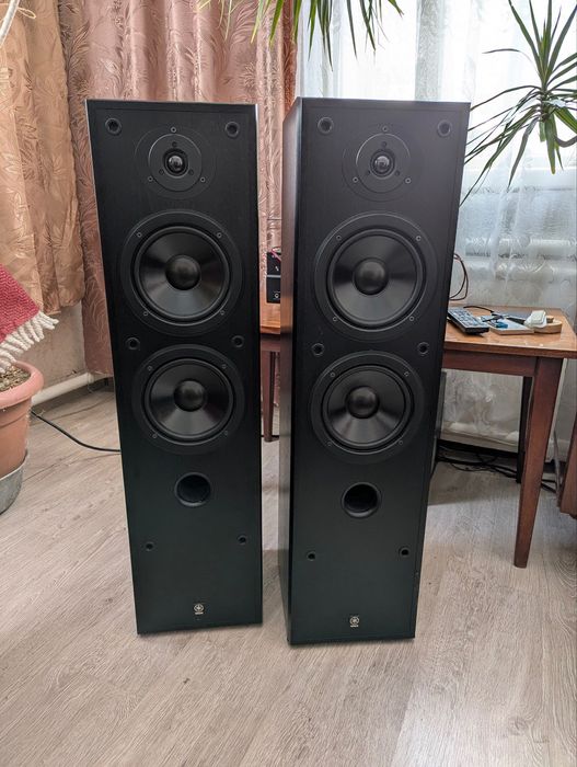 Підлогова акустика Yamaha NS-50F (240W)