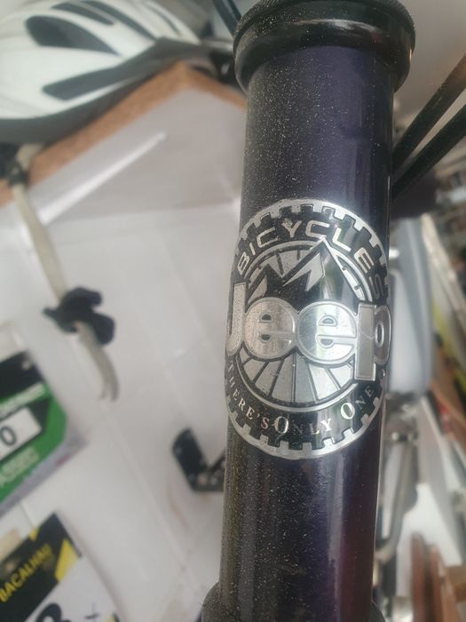 Bicicleta btt JEEP suspensao total