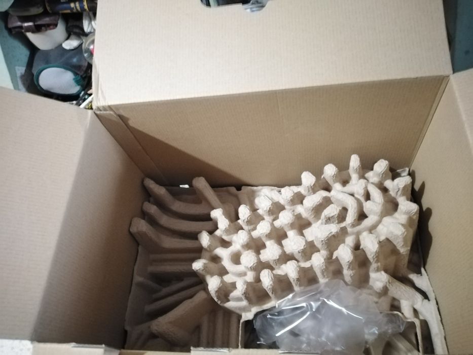 Vendo caixas de cafés novos bom estado