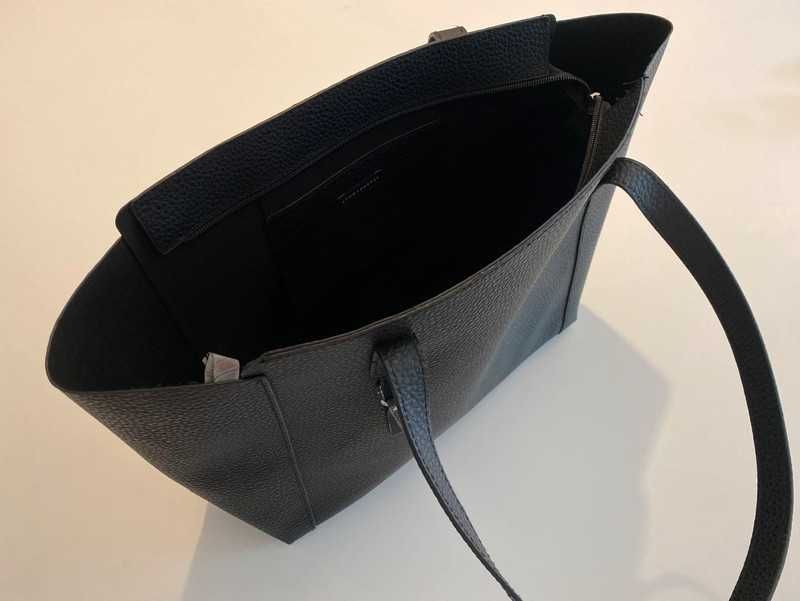 Mala grande preta Primark