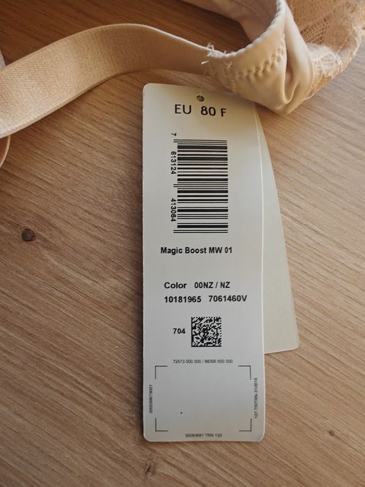 Triumph Magic Boost MW 01 80F nowy