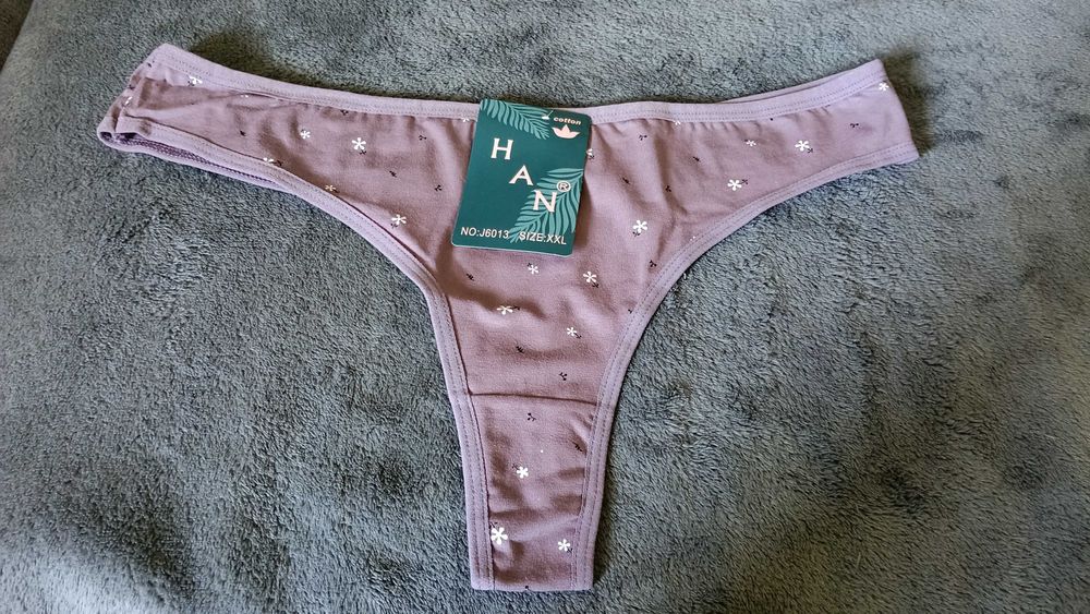 Majtki stringi nowe