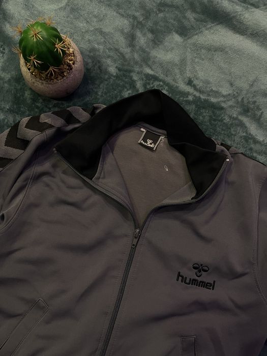 Кофта від Hummel