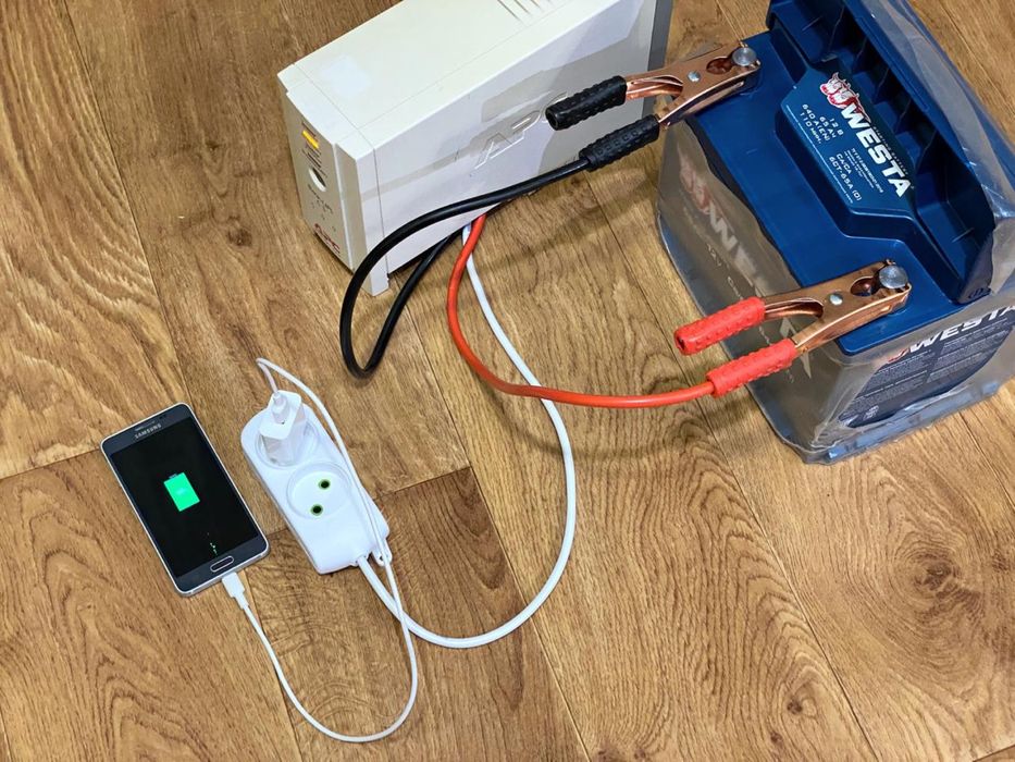 Робочий безперебійник 12V–220V APC Back-UPS 500 Інвертор ИБП ДБЖ