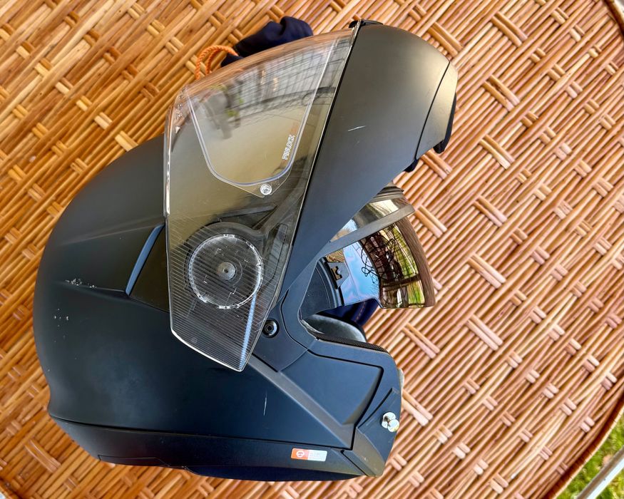 Мотошолом Schuberth C4 Basic • Колір Matt Black • Розмір XL (61 см)