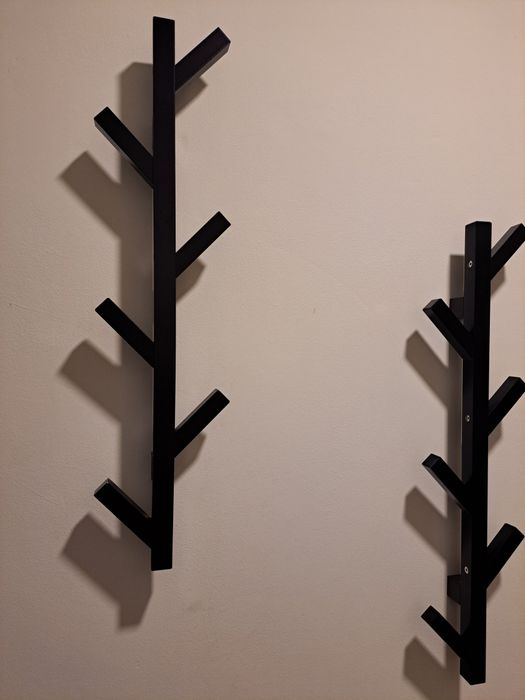Dois cabides de parede 78 cm