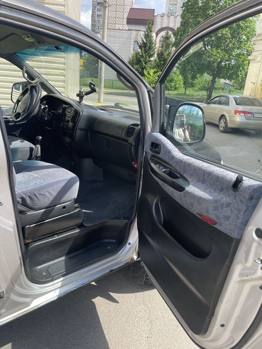 Hyundai H1. 4x4   3 000$