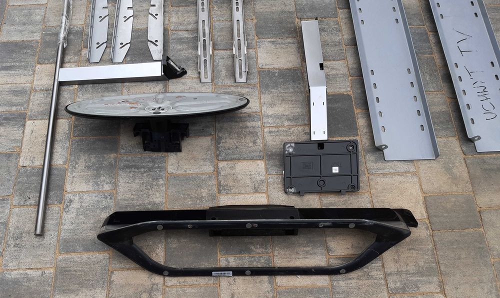 Uchwyt, stand, stelaż do tv