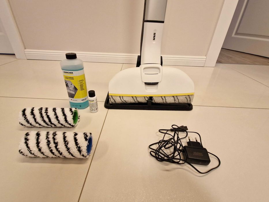 Mop elektryczny KARCHER EWM 2 Premium