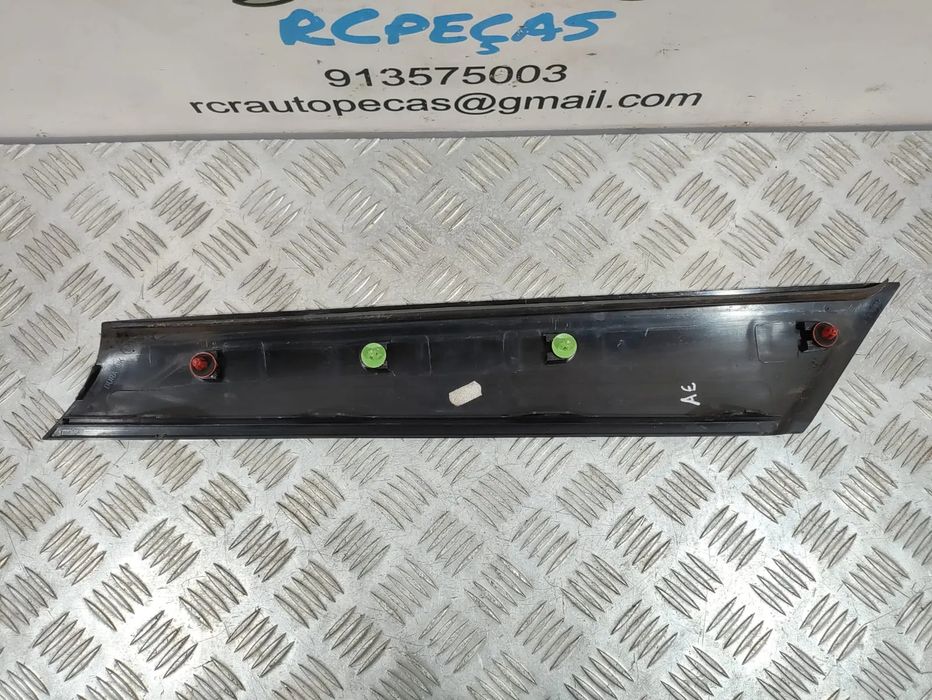 Friso esquerdo original Mini Mini R56