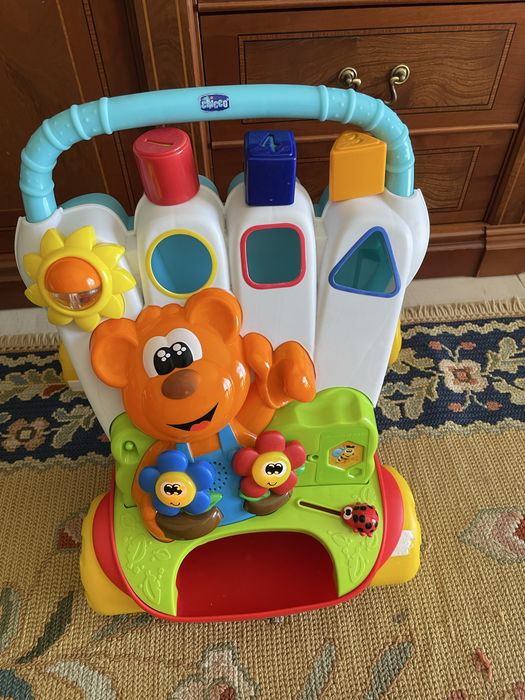 Mesa palavras Chicco Português e Inglês, Andarilho e mesa Noddy