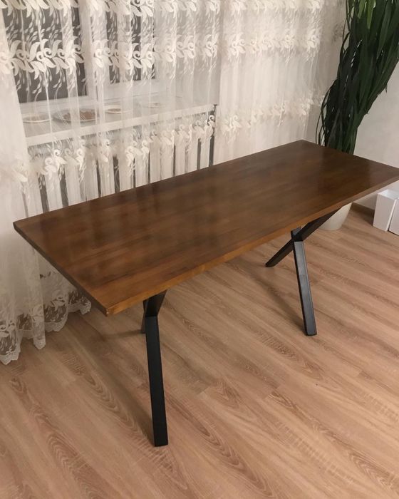 Продам стіл зроблений у стилі ліфт