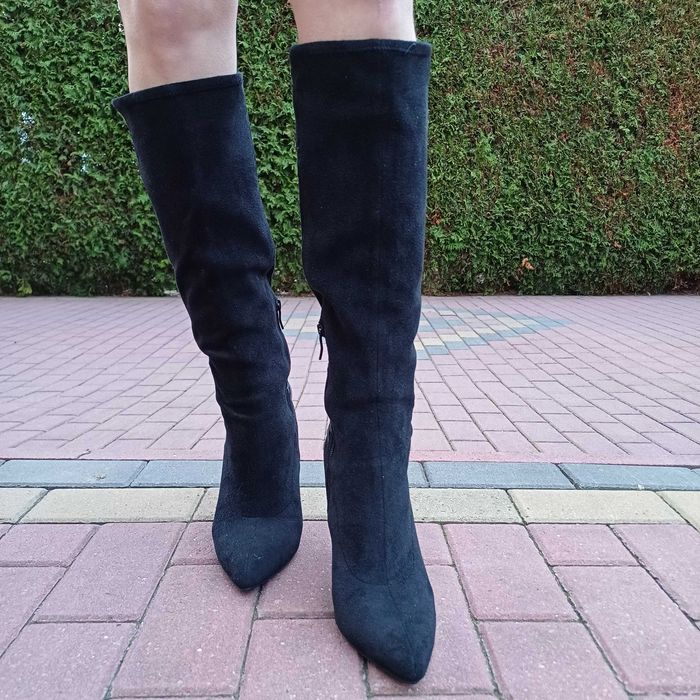 Czarne kozaki BCBG Eneration USA