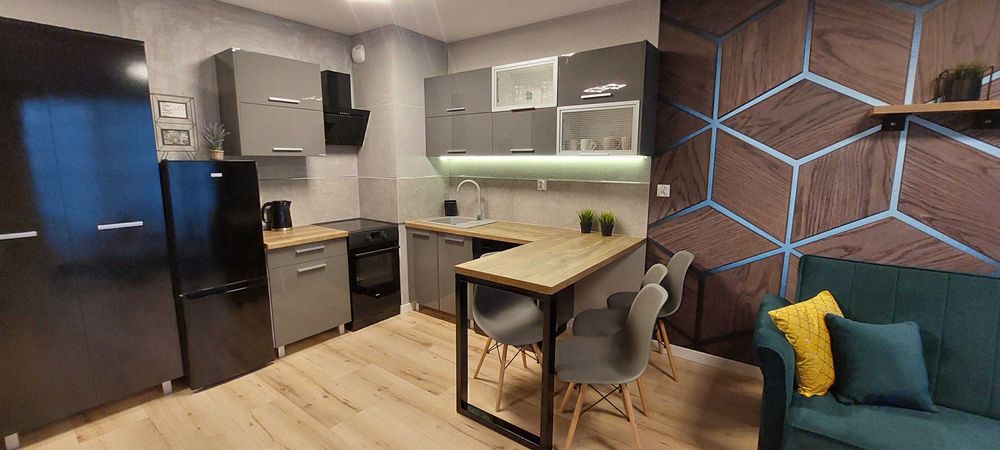 *ZAREZERWOWANE* Górka Narodowa, przytulne, wyposażone, 35,5 m² dwa pokoje *mega balkon* - Widok 2