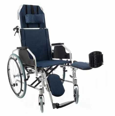 Инвалидная коляска новая.