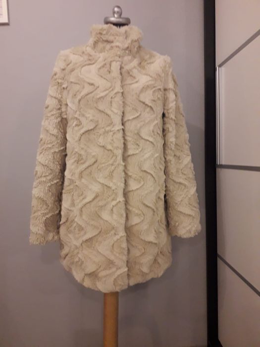 Sztuczne damskie futerko Vero Moda rozm.M