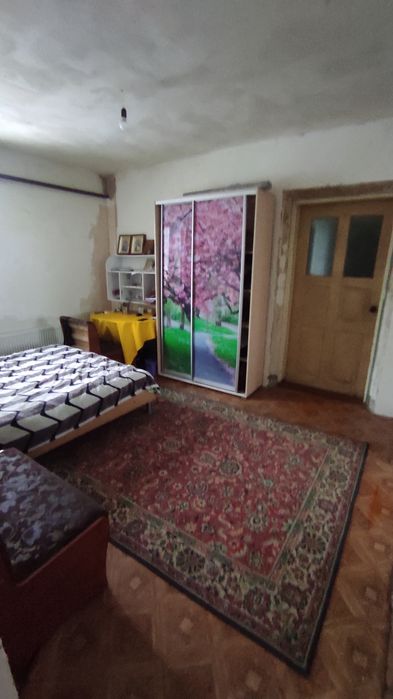 Продам дом с хорошей локацией