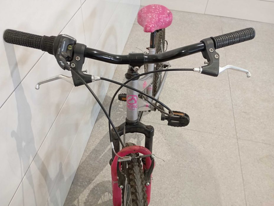 Bicicleta de menina