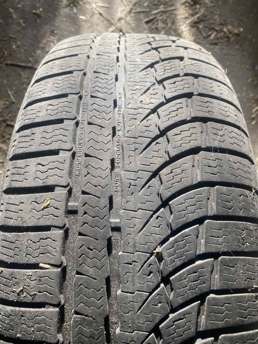Зимова шина Nokian WR A4